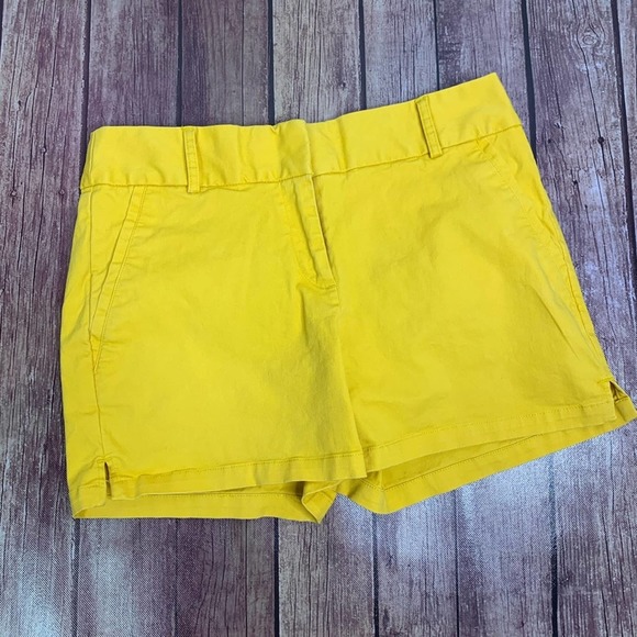 LOFT Yellow Riviera 4" Inseam Shorts